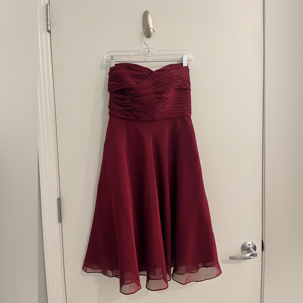 Monique Lhuillier Red Ruched Midi Strapless Dress